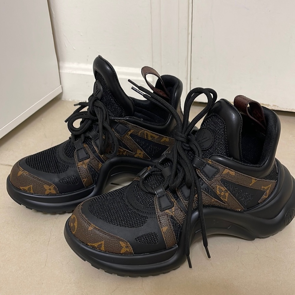 New LV Sneakers